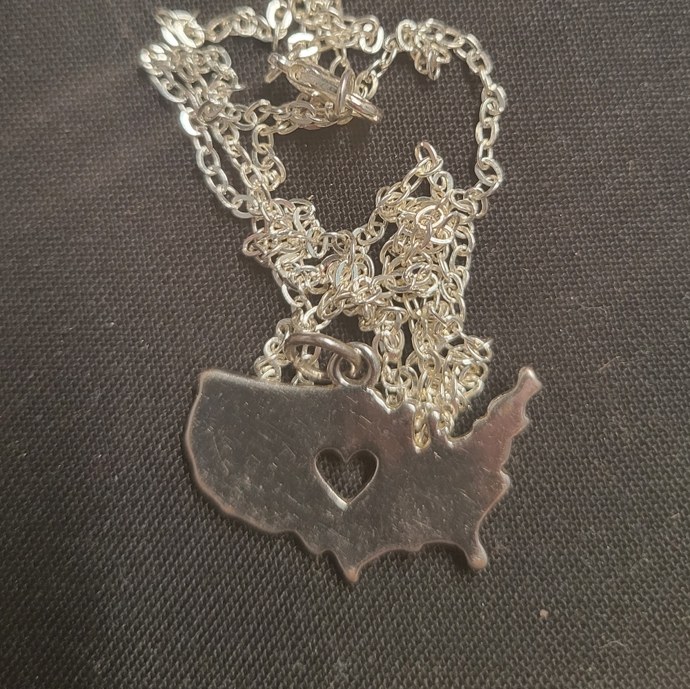 State of Oklahoma pendant/charm lobster claw necklace